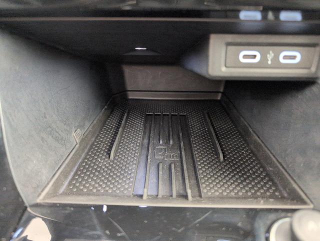 Volkswagen T-Cross Life Plus 