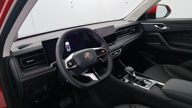 MG EHS Luxury 