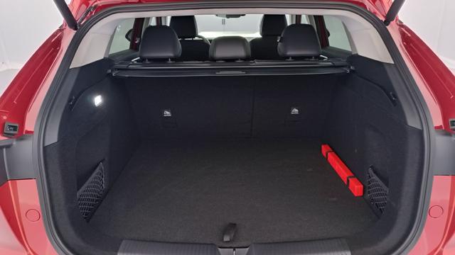 MG EHS Luxury 