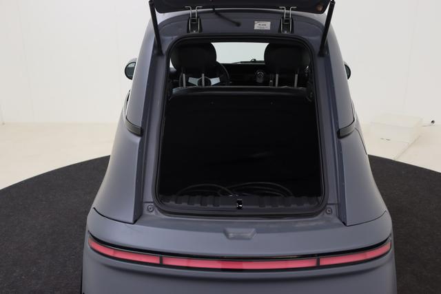 Microlino Pioneer Competizione 