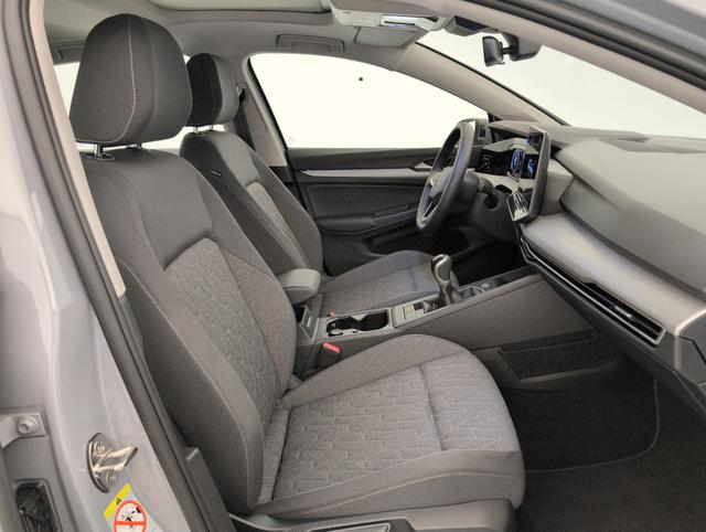 Volkswagen Golf Life Plus 