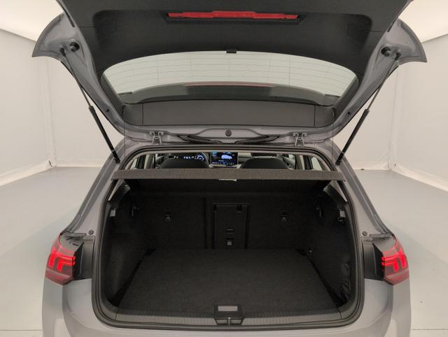 Volkswagen Golf Life Plus 