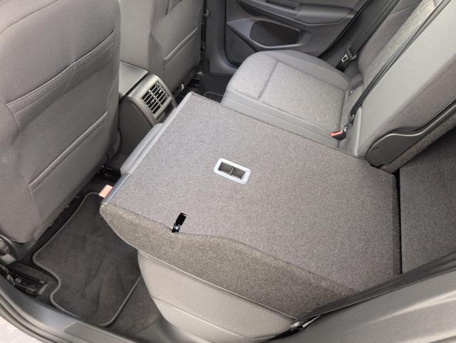Volkswagen Golf Life Plus 