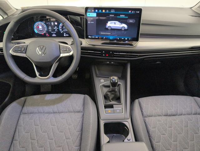 Volkswagen Golf Life Plus 