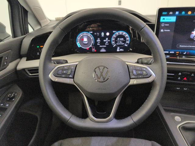 Volkswagen Golf Life Plus 