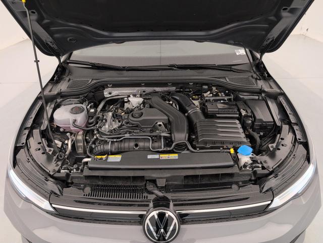 Volkswagen Golf Life Plus 