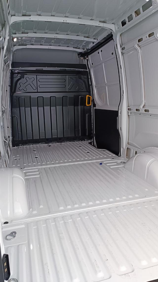 Iveco Daily 35S16BA8 12m3 