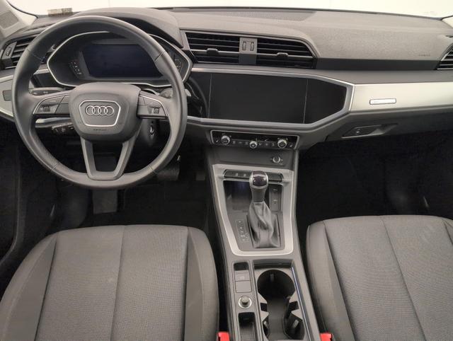 Audi Q3 design 
