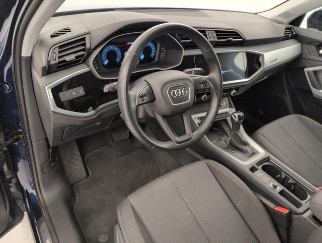 Audi Q3 design 