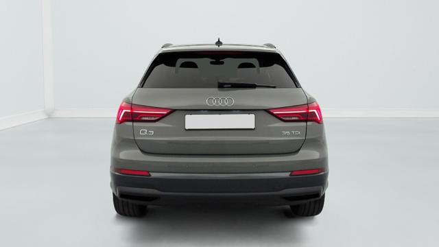 Audi Q3 design 