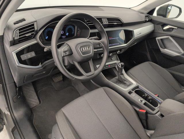 Audi Q3 design 
