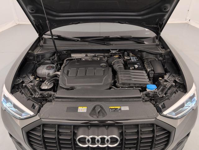 Audi Q3 design 