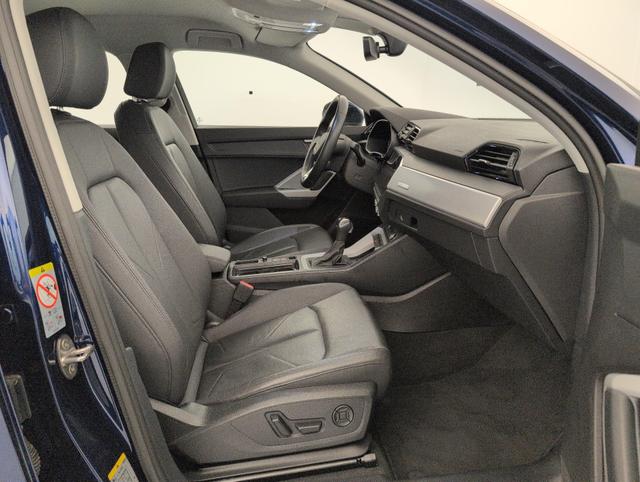 Audi Q3 design 