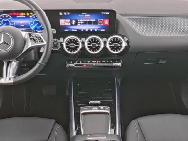 Mercedes-Benz EQA Progressive Advanced 