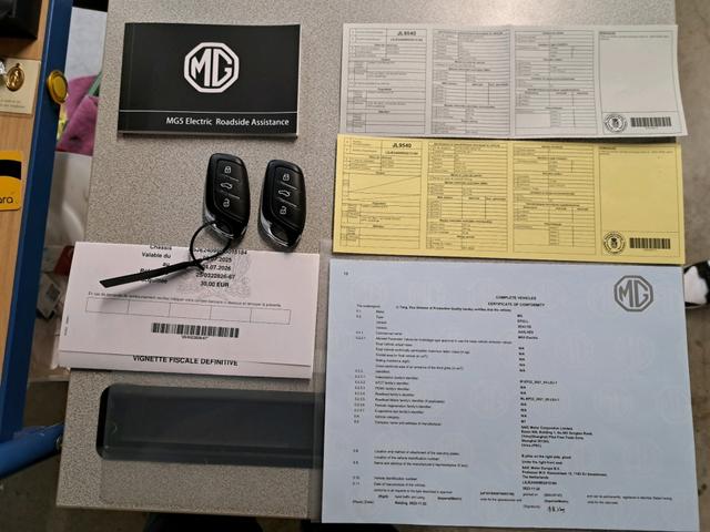 MG MG5 Luxury 