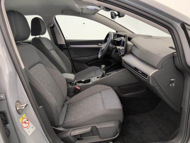 Volkswagen Golf Life Plus 
