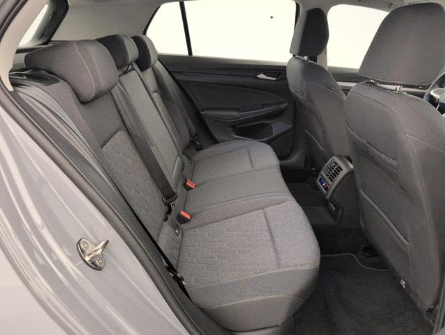 Volkswagen Golf Life Plus 