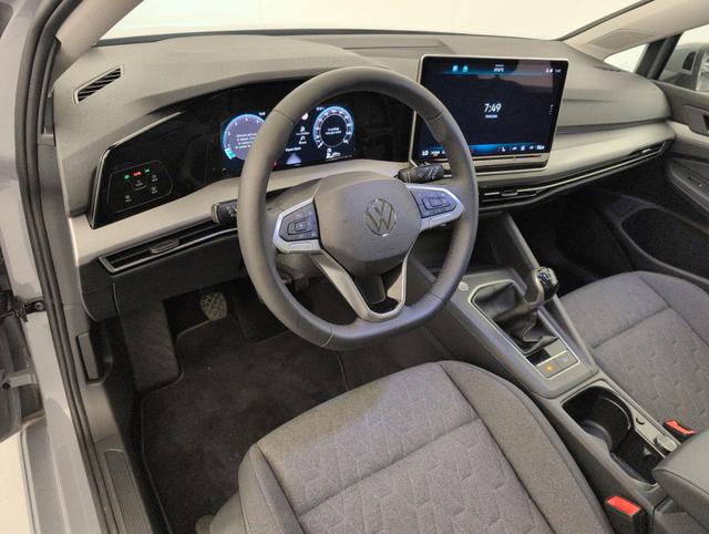 Volkswagen Golf Life Plus 
