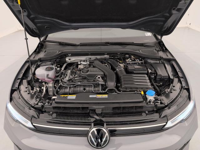 Volkswagen Golf Life Plus 