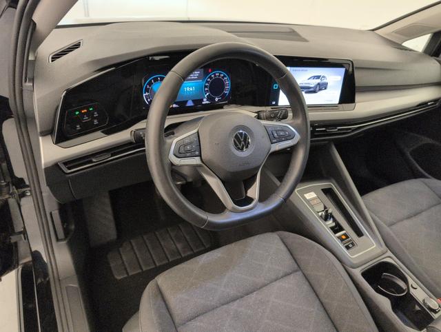 Volkswagen Golf Life Plus 