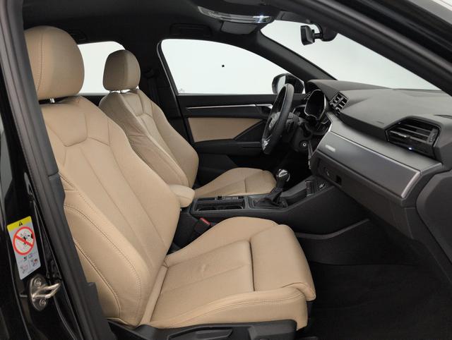 Audi Q3 S line 
