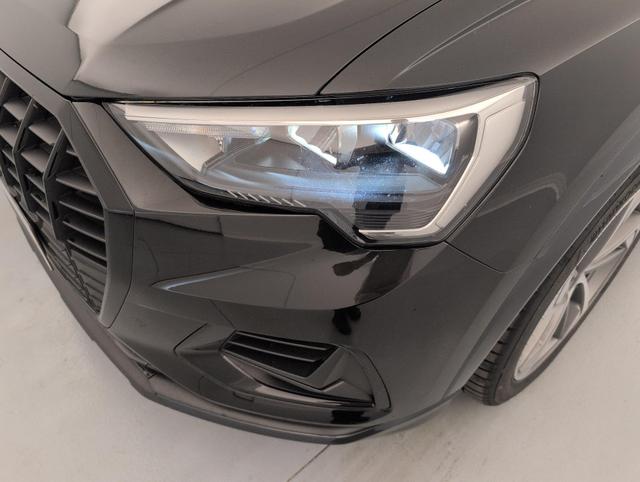 Audi Q3 design 