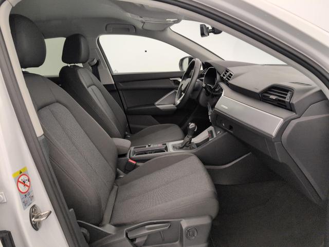 Audi Q3 design 