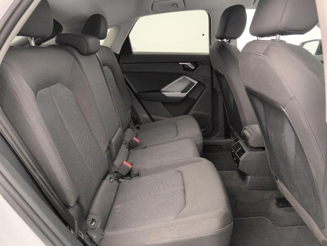 Audi Q3 design 