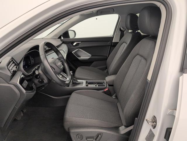 Audi Q3 design 