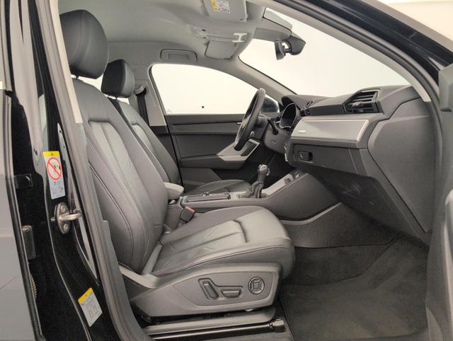 Audi Q3 design 