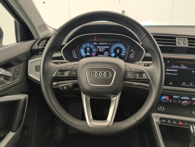 Audi Q3 design 