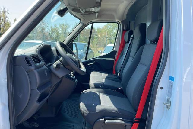 Renault Master Fahrgestell CONFORT TRAC F3500 L2H2 