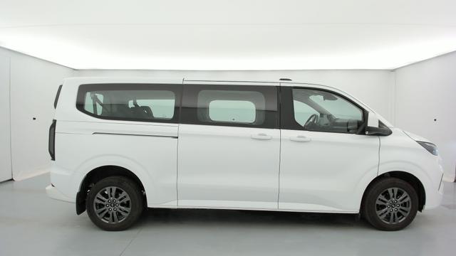 Ford Tourneo Titanium 320 L2H1 