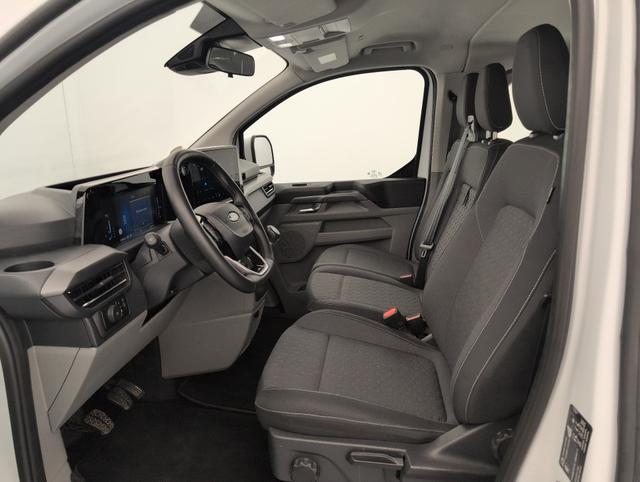 Ford Tourneo Titanium 320 L2H1 
