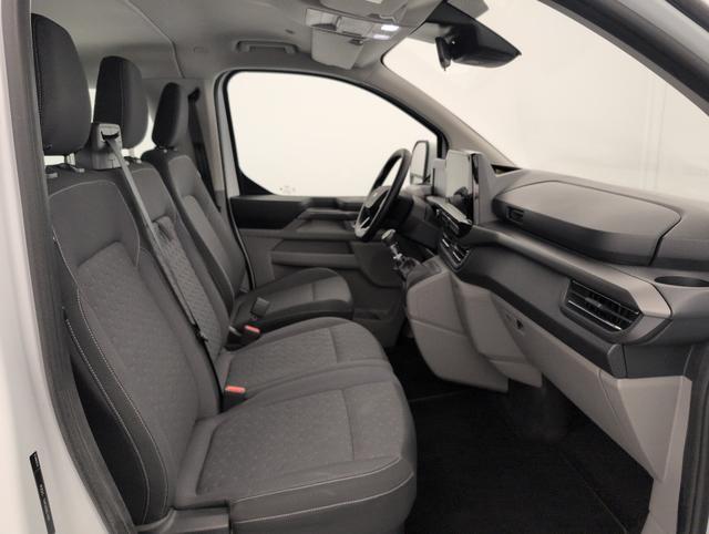 Ford Tourneo Titanium 320 L2H1 
