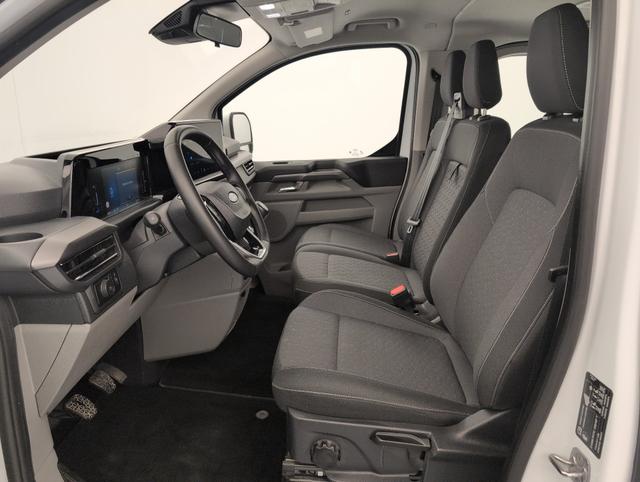 Ford Tourneo Titanium 320 L2H1 