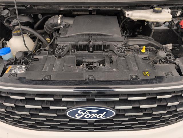 Ford Tourneo Titanium 320 L2H1 