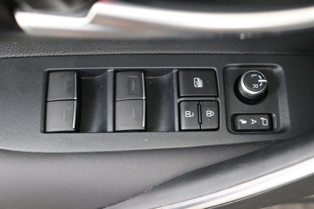 Suzuki Swace GLX 