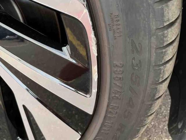 Volkswagen ID.4 Pro Performance 