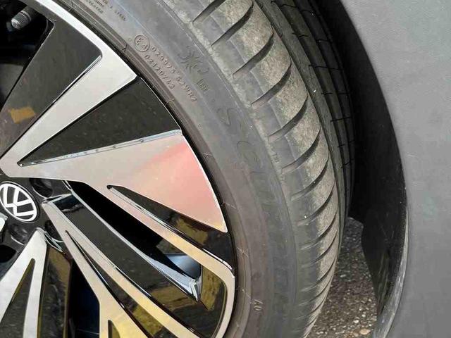 Volkswagen ID.4 Pro Performance 