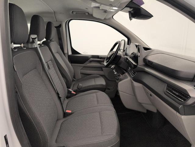 Ford Tourneo Titanium L2H1 320 
