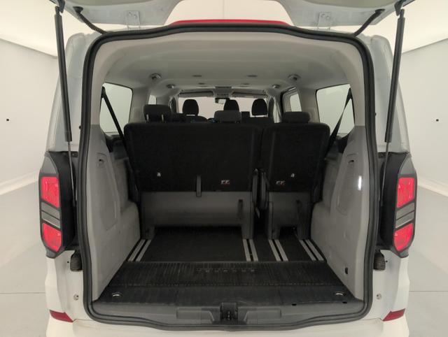 Ford Tourneo Titanium L2H1 320 