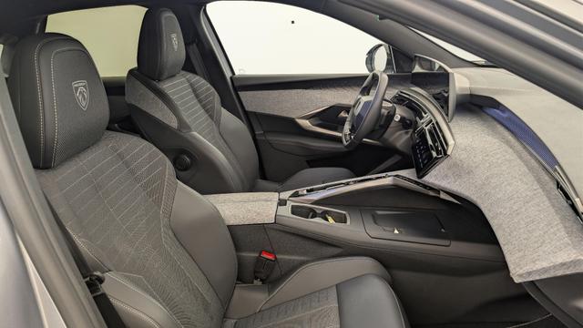 Peugeot 3008 Hybrid 145 e-DCS6 GT 