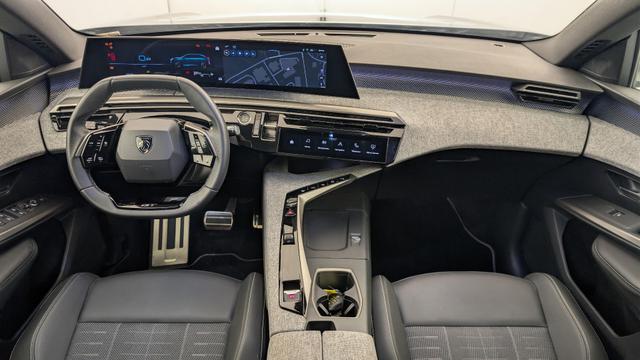 Peugeot 3008 Hybrid 145 e-DCS6 GT 