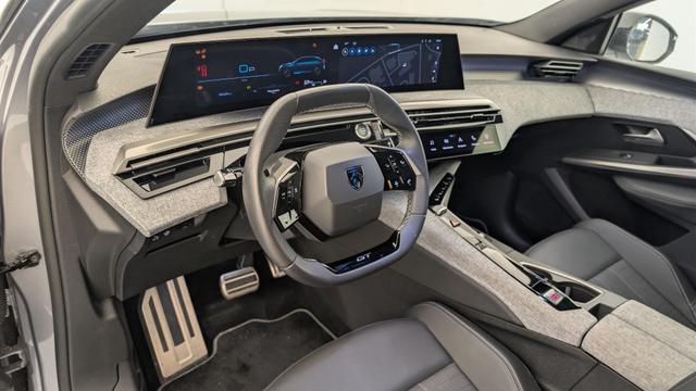 Peugeot 3008 Hybrid 145 e-DCS6 GT 