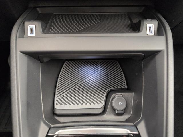 Citro&euml;n C4 PLUS 