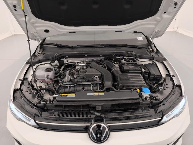 Volkswagen Golf Life Plus 