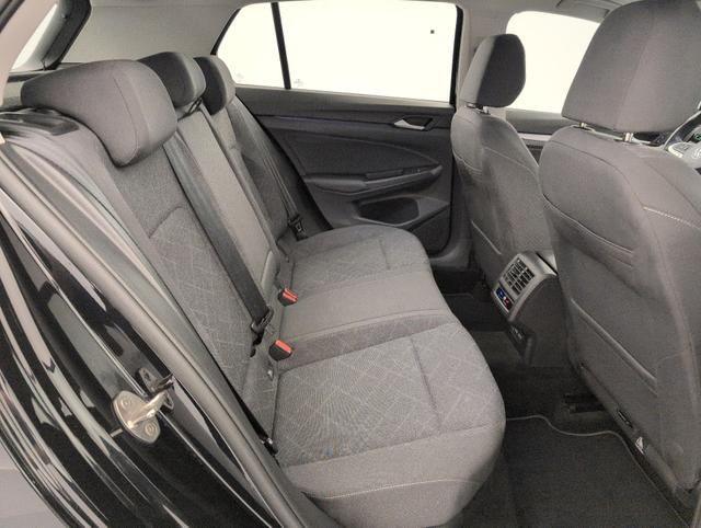 Volkswagen Golf Life Plus 