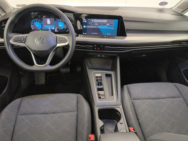 Volkswagen Golf Life Plus 