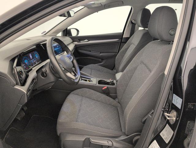 Volkswagen Golf Life Plus 